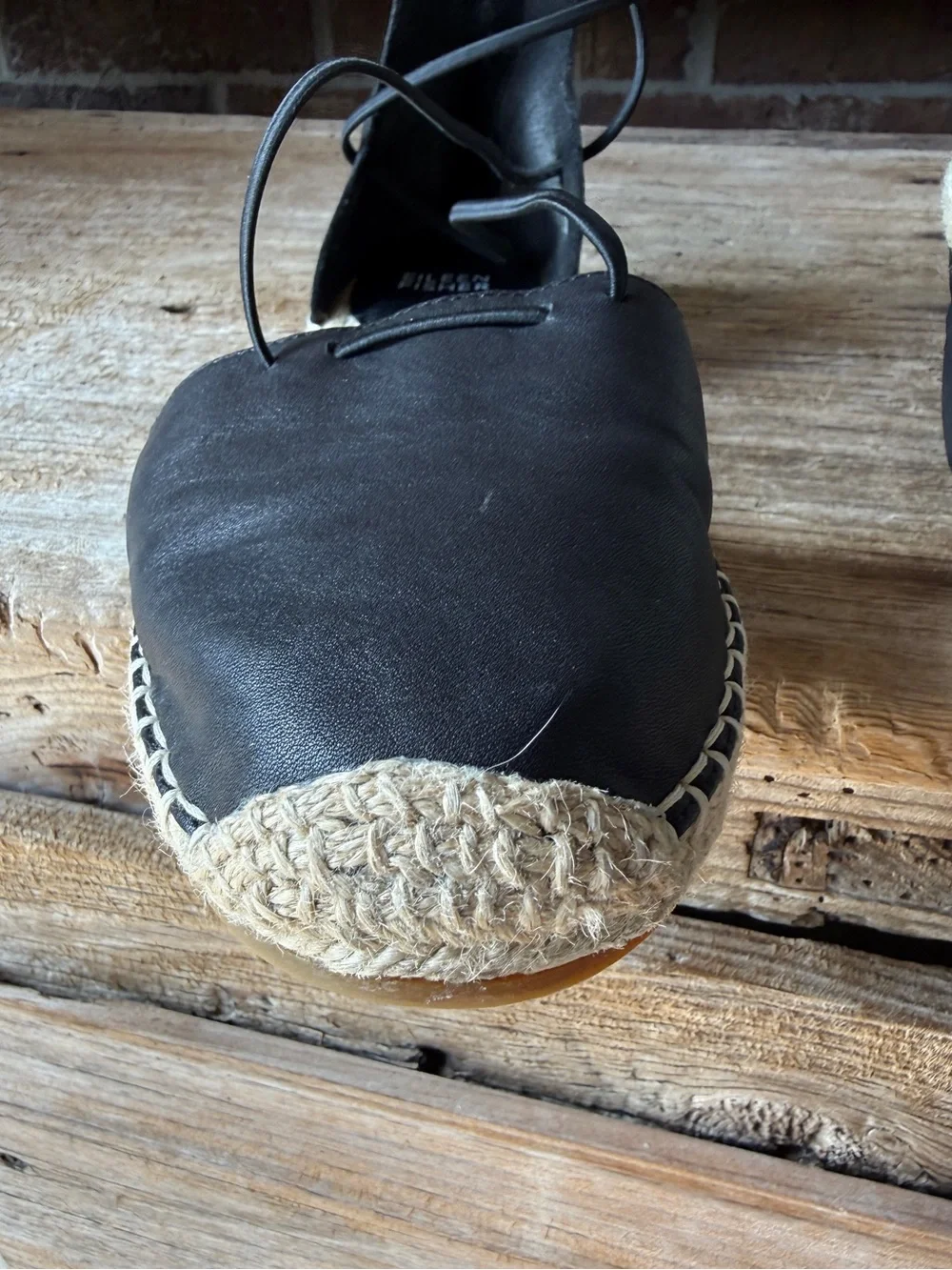 Eileen Fisher Women’s Black Leather Espadrille Criss Cross Zip Back Sandals Sz 9
